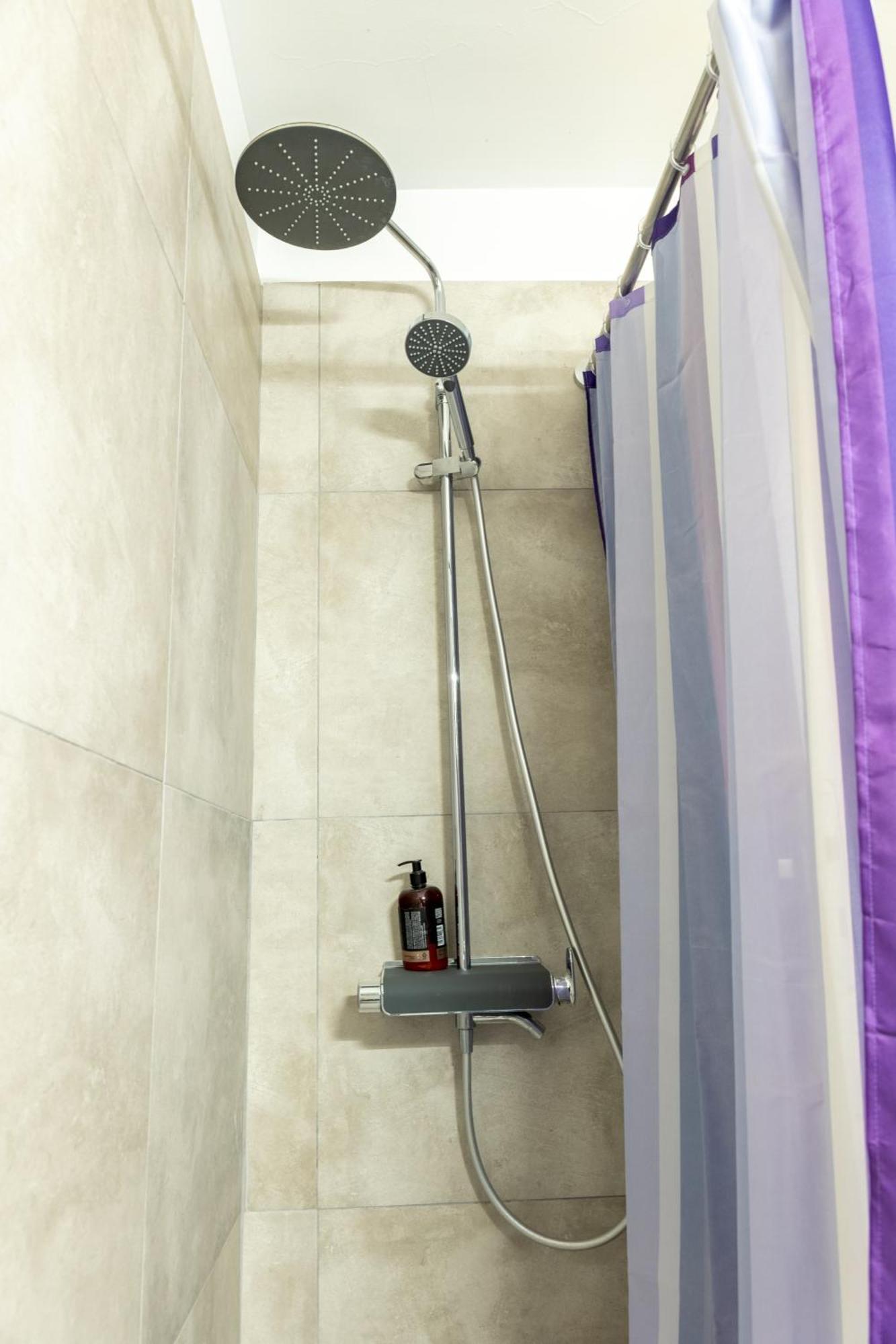 Tsakalof 10 View Central Apartment By Superhost Hub アテネ エクステリア 写真